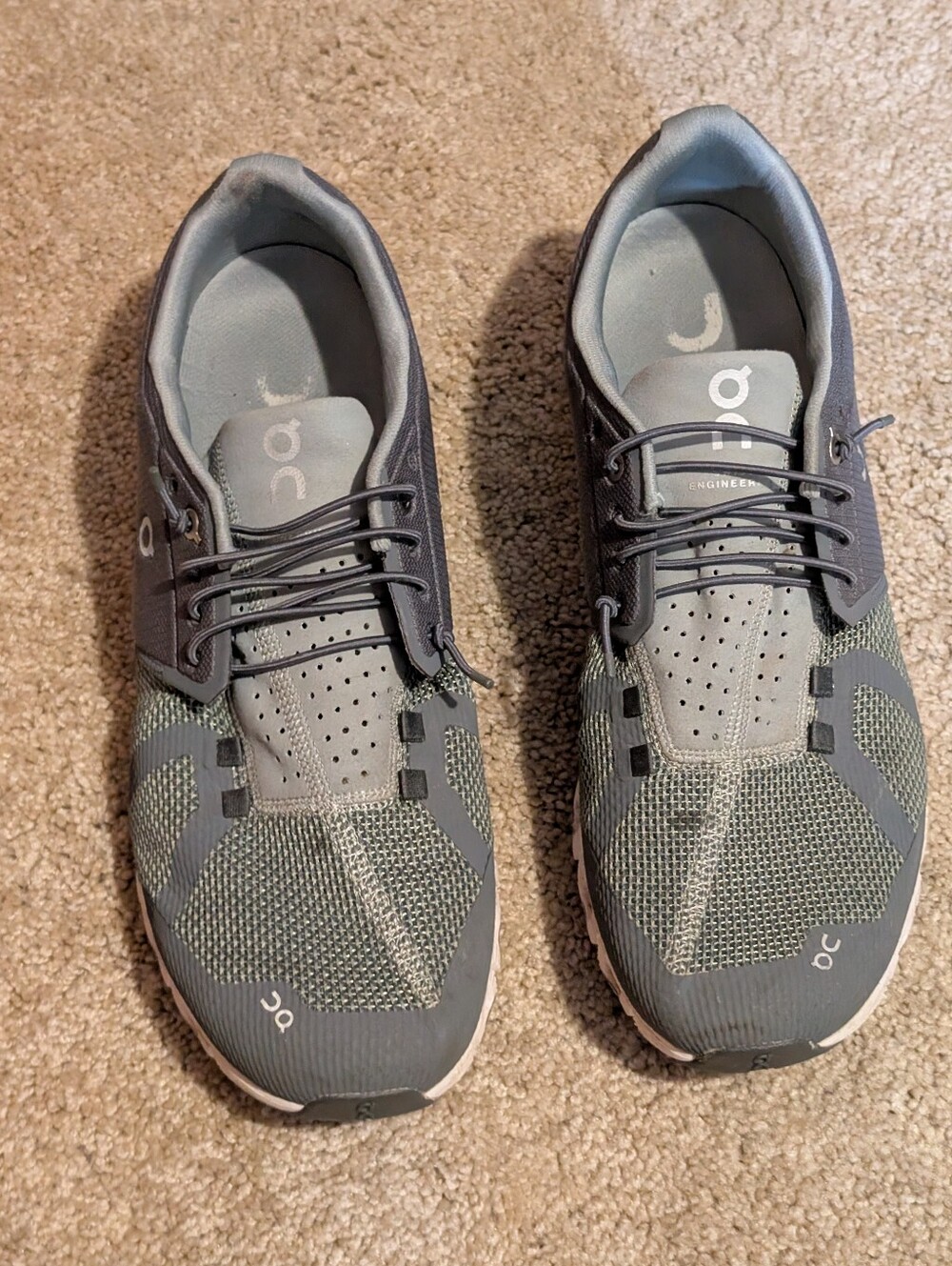 On Running Men's Grey Athletic Cloud-Style Running Shoes M 11.5